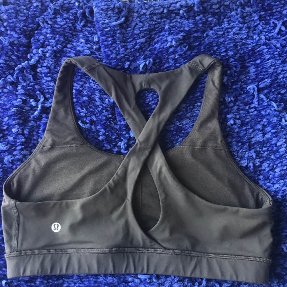 Lululemon sport bra